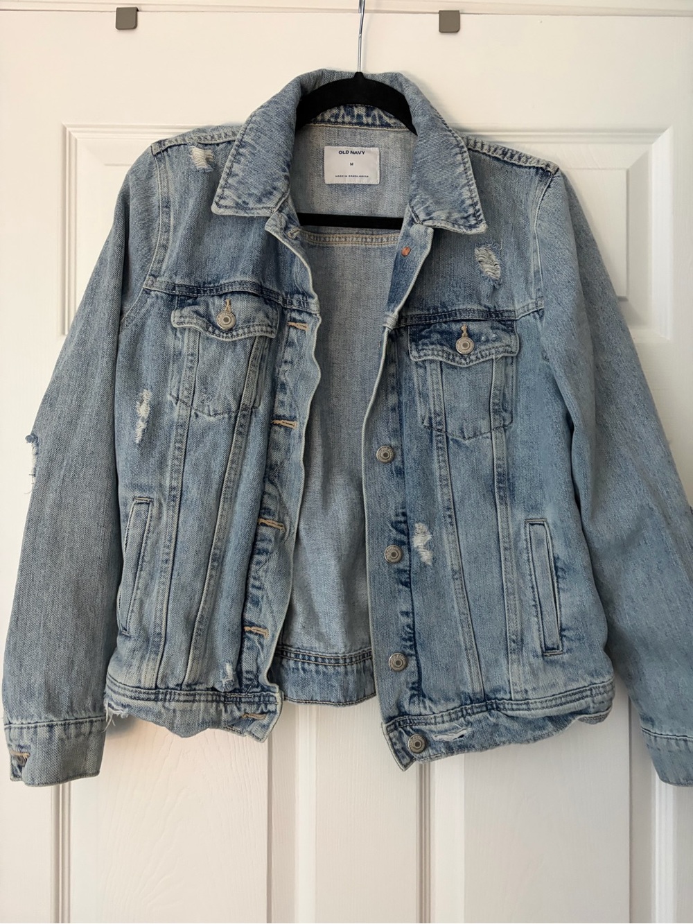 Old Navy Light Blue Distressed Denim Jean Jacket - Women's